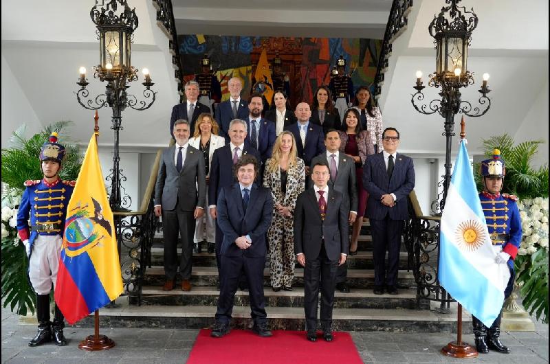 Milei y Noboa encabezaron la firma de acuerdos bilaterales en Quito para profundizar la relacioacuten estrateacutegica entre la Argentina y Ecuador