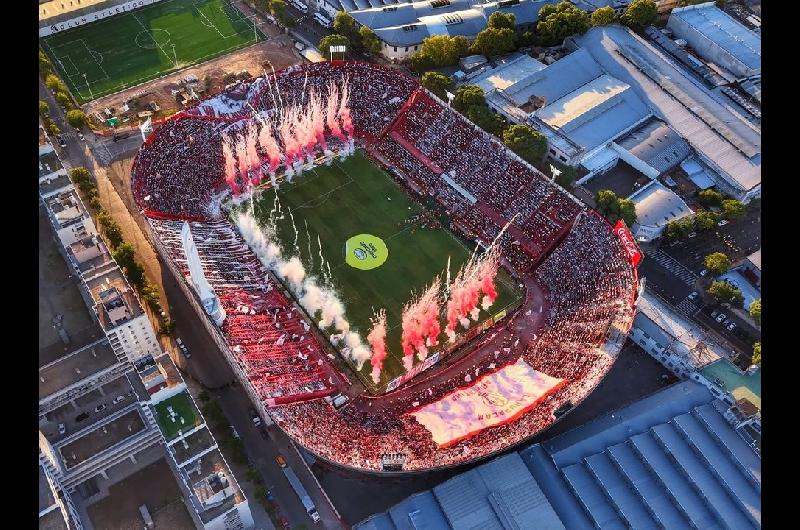 Huracaacuten se pronuncioacute a favor de la Ley de Tierras con un ldquopalordquo para San Lorenzo