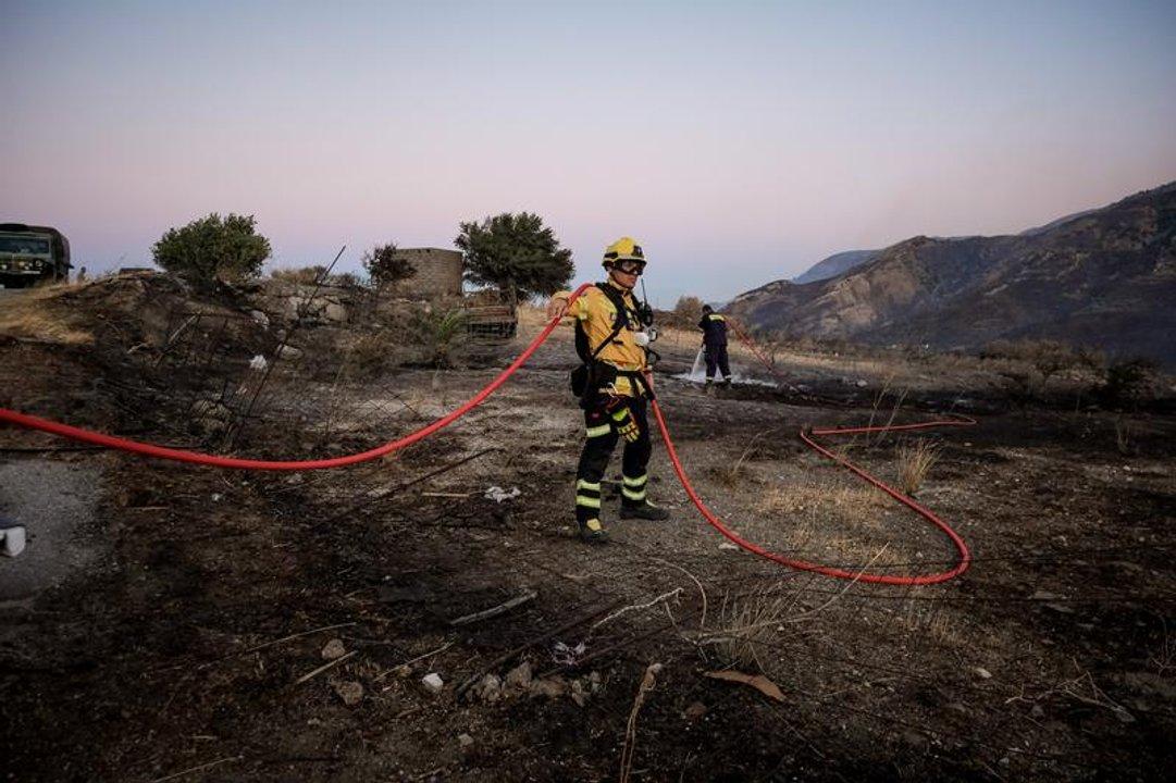 Grecia- un alcalde y dos personas maacutes son detenidos acusados #8203#8203de incendio provocado