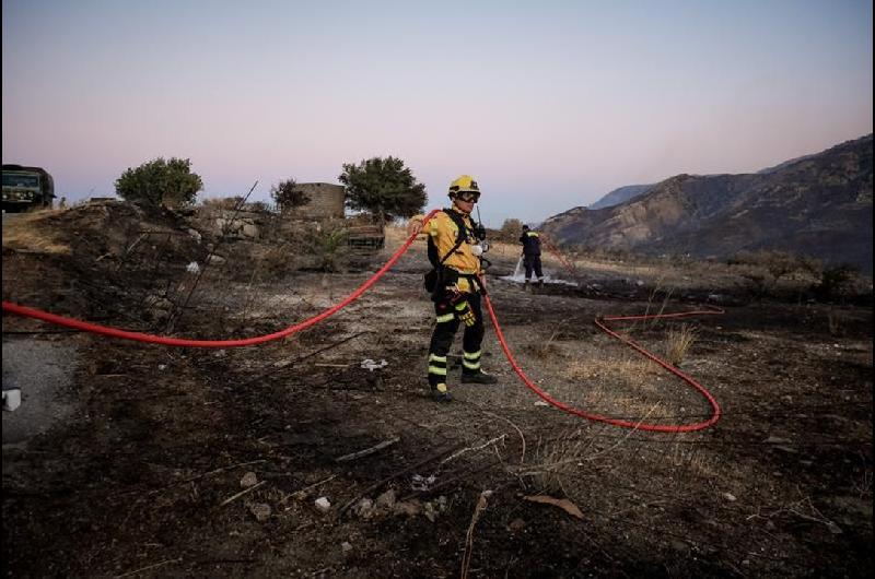 Grecia- un alcalde y dos personas maacutes son detenidos acusados #8203#8203de incendio provocado