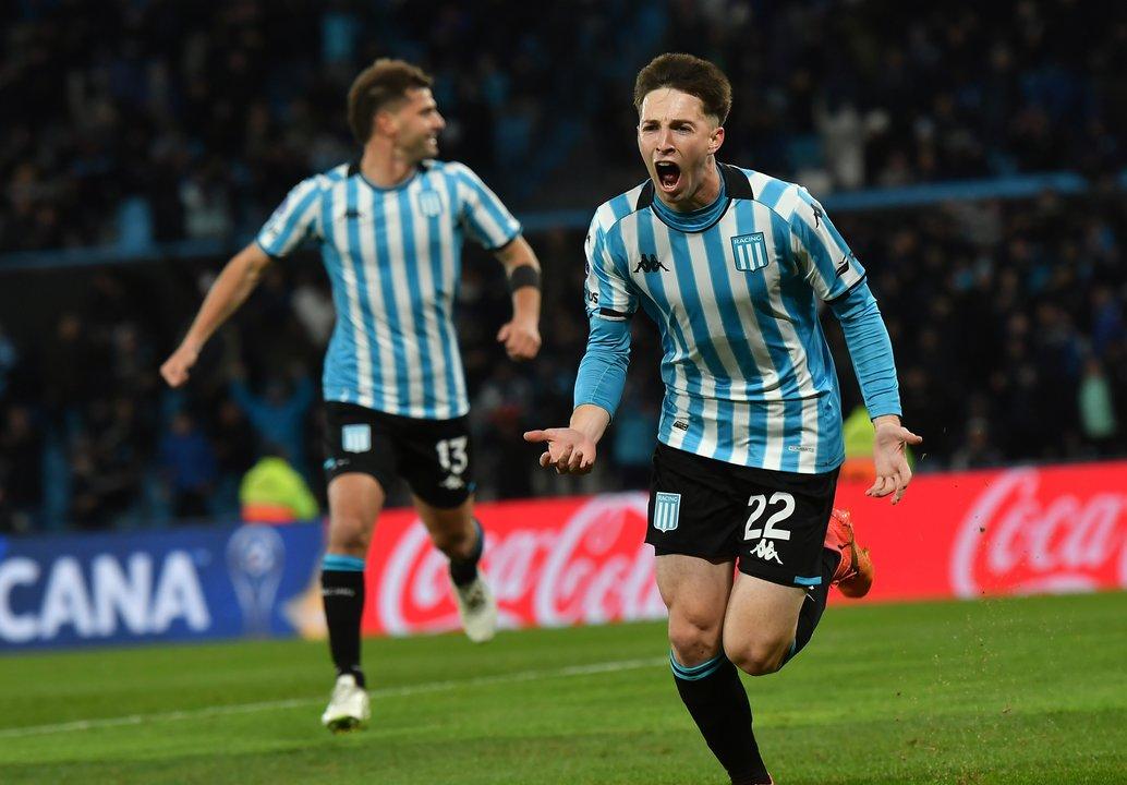 Baltasar Rodriacuteguez se va de Racing y jugaraacute en otro club del fuacutetbol argentino