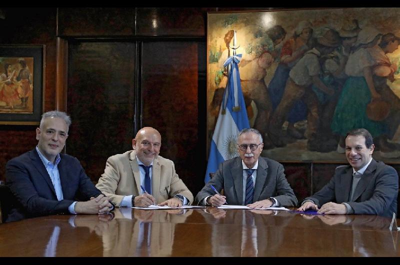 El Gobierno incorporoacute al PAMI a la red federal de atencioacuten del Ataque Cerebrovascular