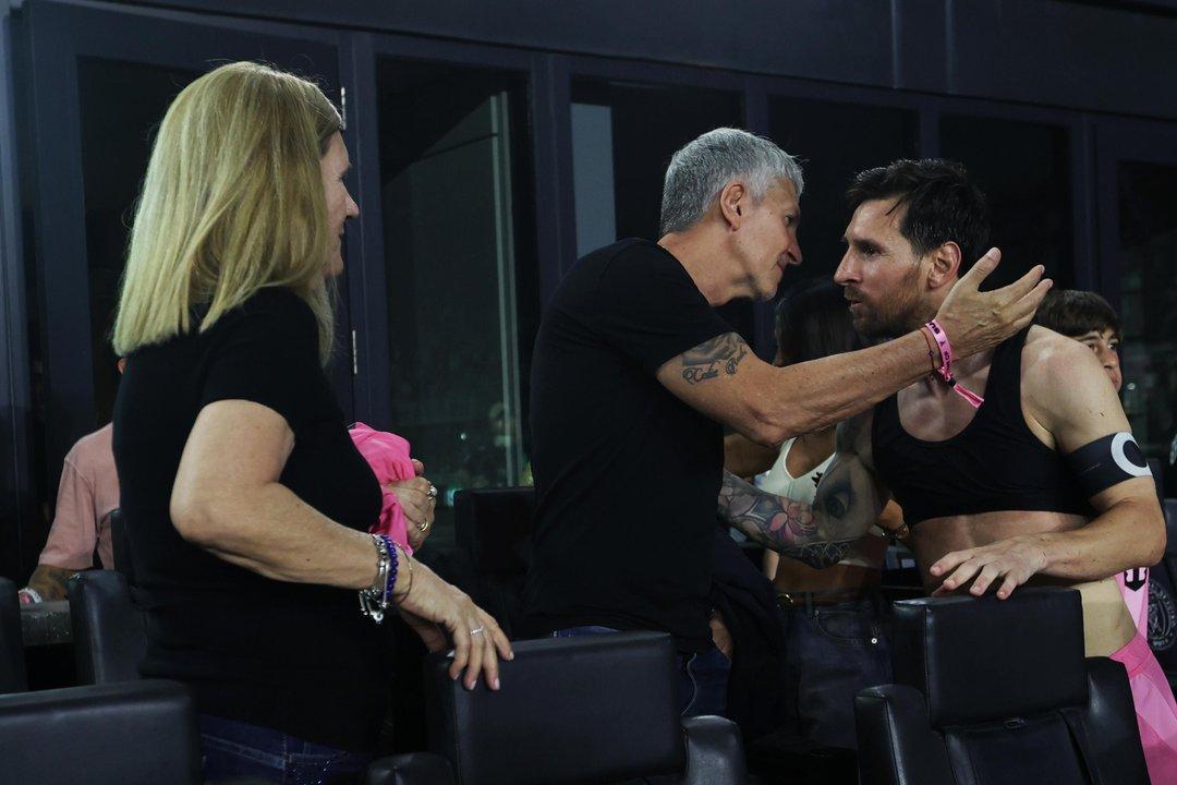 La uacuteltima vez que Jorge Messi vio jugar a Lionel- una noche de doblete y abrazo en Miami