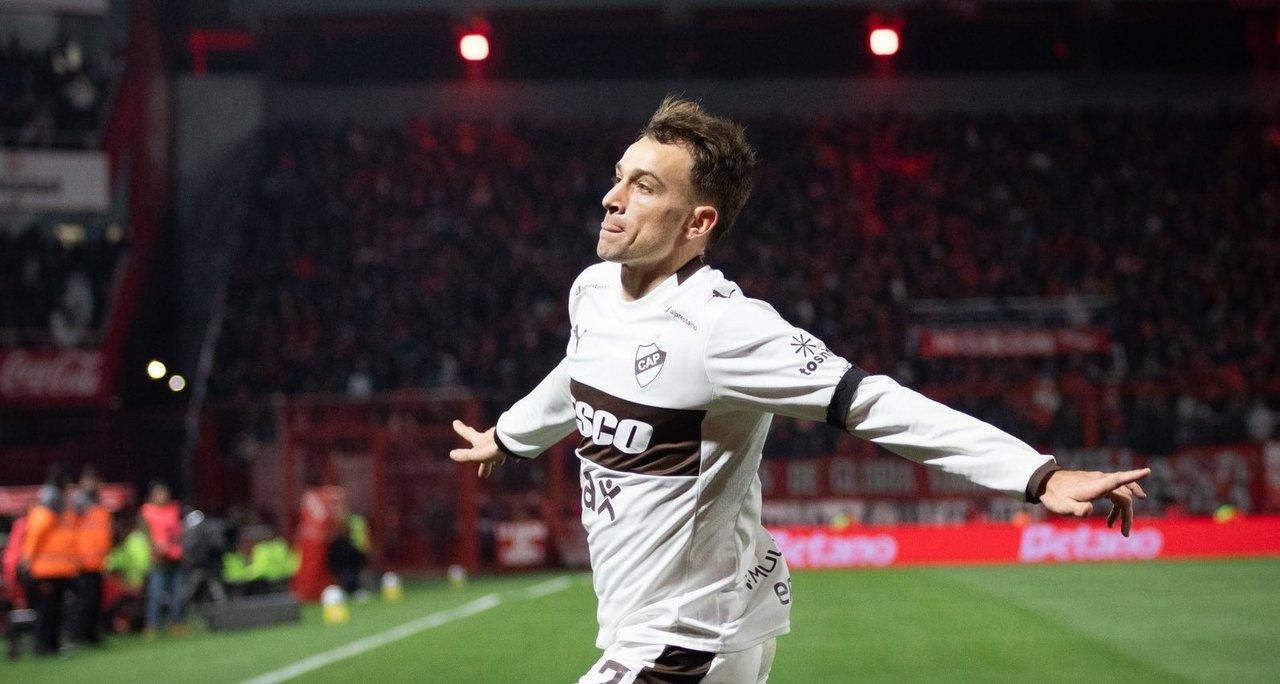 Independiente perdioacute ante Platense y se fue silbado
