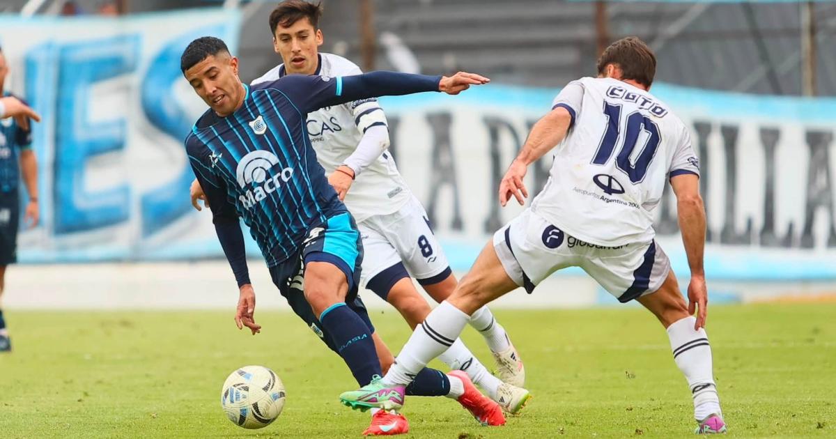 Gimnasia resignoacute la punta ante Tristaacuten Suaacuterez