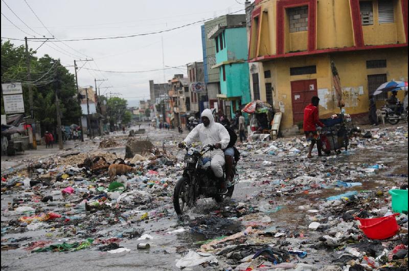 Haitiacute- ataques entre bandas dejan maacutes de 600 muertos y 176 violaciones