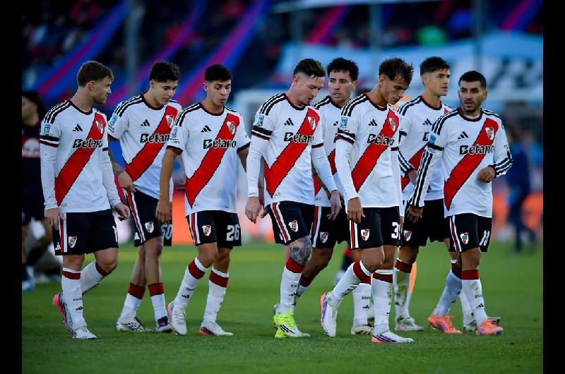 Tras el terremoto en Colombia se suspendioacute el partido entre River e Independiente Santa Fe por la Copa Sudamericana