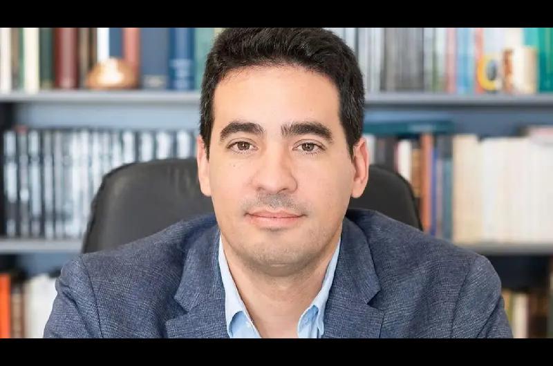 Poleacutemica- el vocero presidencial admitioacute que el Gobierno desvioacute fondos para maquillar el ldquoequilibrio fiscalrdquo