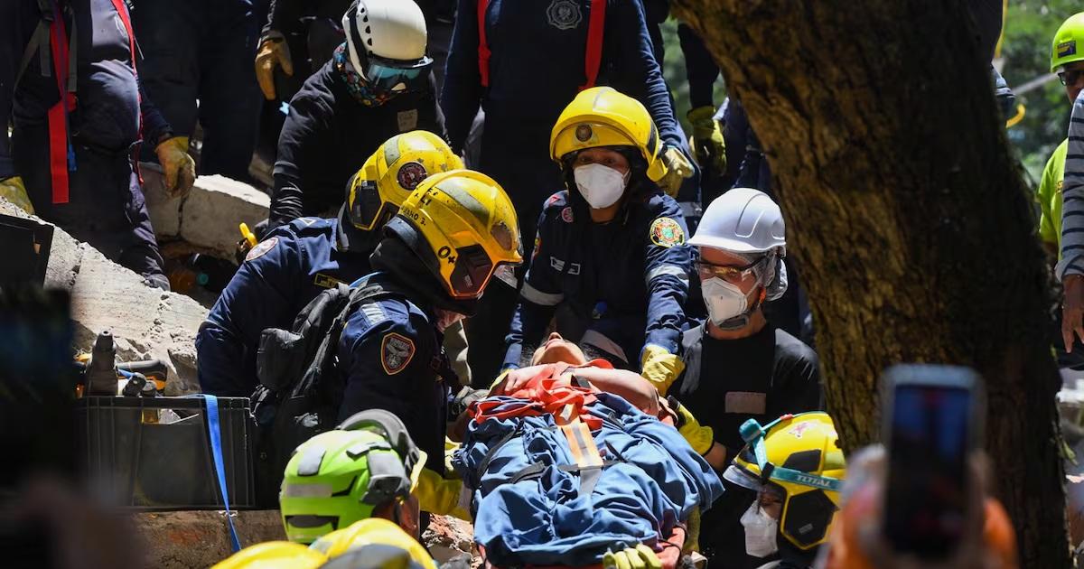 Colombia se vuelca al rescate delos sobrevivientes del terremoto