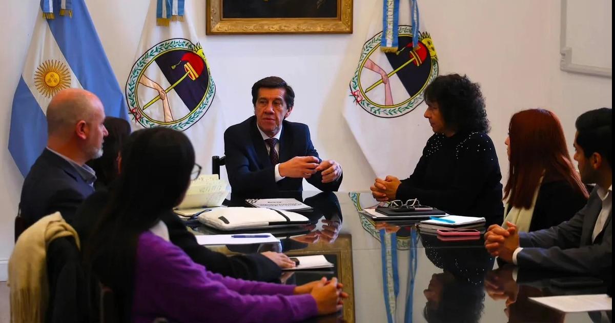 La Provincia y ONU Mujeres articulan poliacuteticas de prevencioacuten 