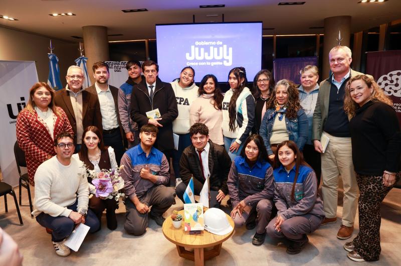 Continuacutea la Feria del Libro Jujuy con amplia agenda de actividades
