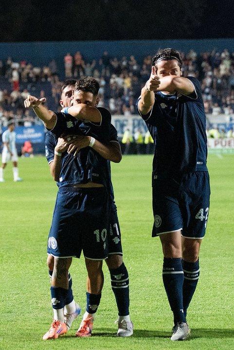 Independiente Rivadavia visita a Fluminense en el Maracanaacute por la ida de los octavos de final de la Copa Libertadores