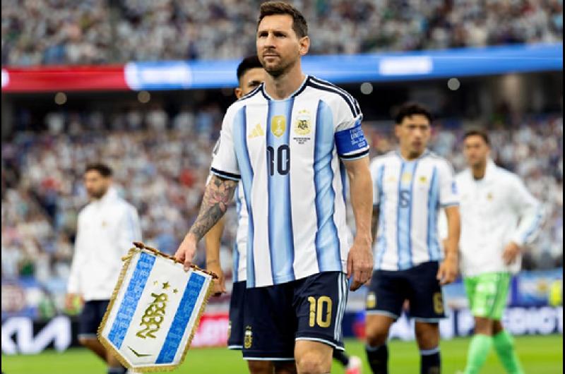 Lionel Messi regresoacute a Estados Unidos tras despedir a su padre en Rosario