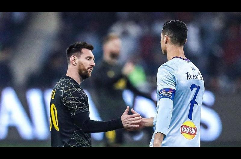 El gesto de Cristiano Ronaldo hacia Lionel Messi tras el fallecimiento de su padre