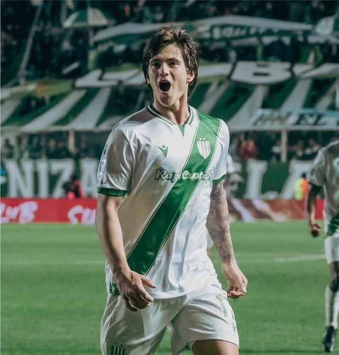 Banfield informoacute la venta de Tiziano Perrotta y a doacutende destinaraacute el dinero recibido