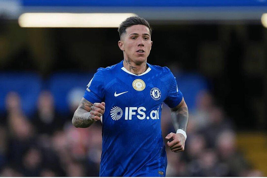 Manchester City va por Enzo Fernaacutendez- el ultimaacutetum del Chelsea