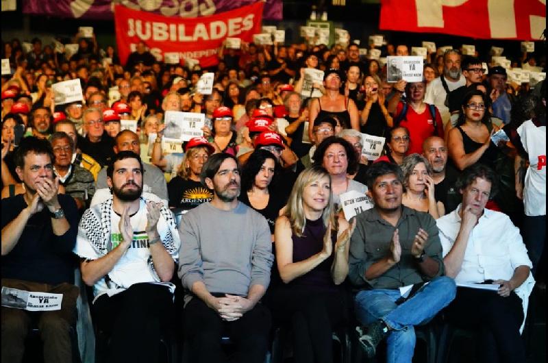 iquestSe rompe el Frente de Izquierda Acusan a Myriam Bregman de ldquocortarse solardquo y de ldquocoquetear con el peronismordquo