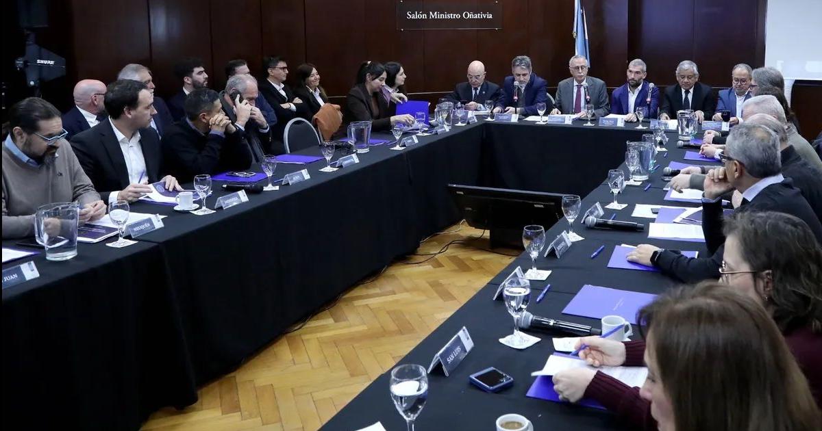 Jujuy participoacute de reunioacuten del Consejo Federal de Salud donde se abordoacute un amplio temario