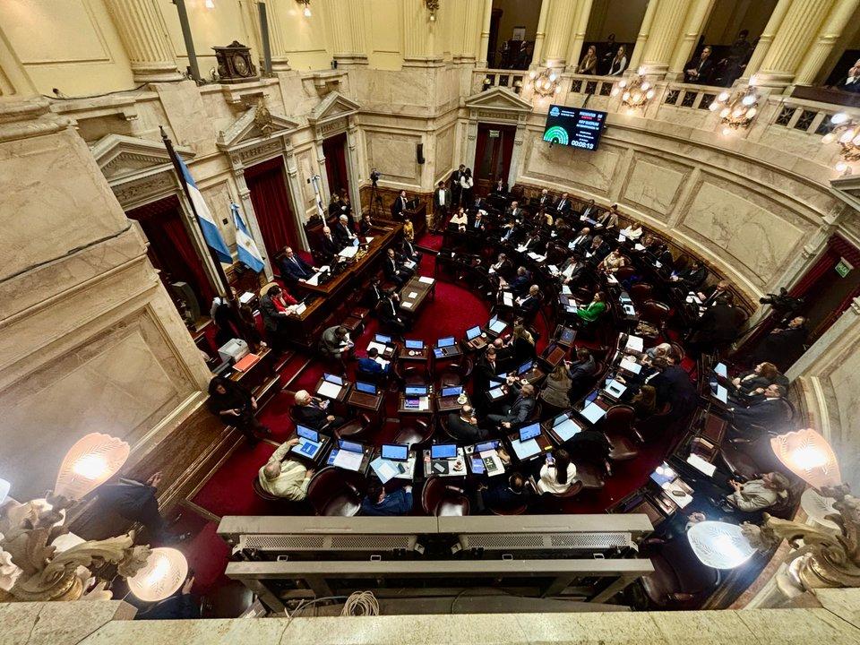 La Libertad Avanza redefine su estrategia en el Senado y apunta a un paquete econoacutemico acotado