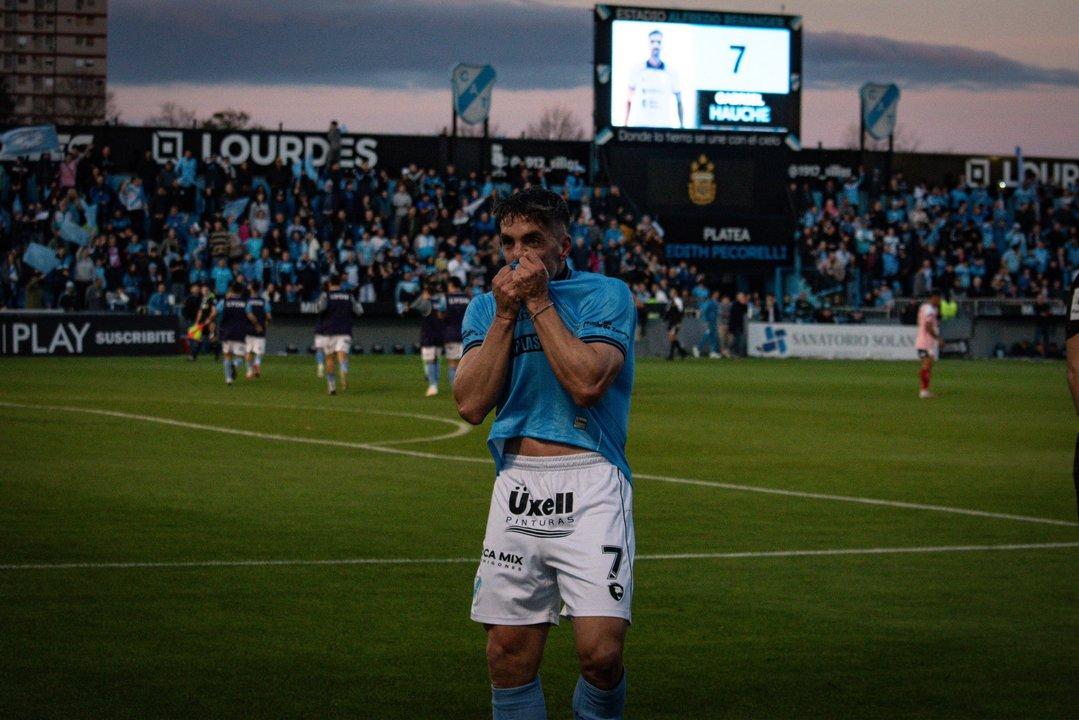 Primera Nacional- Temperley goleoacute a Los Andes y se quedoacute con el claacutesico de Lomas