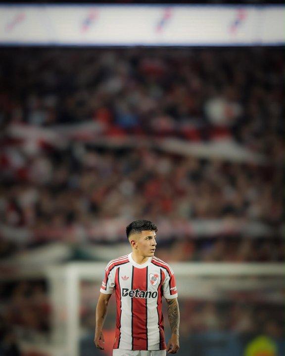 ldquoQueacute lindo jugar acaacuterdquo- el posteo de Thiago Almada tras su debut en River y la foto de su infancia en el club