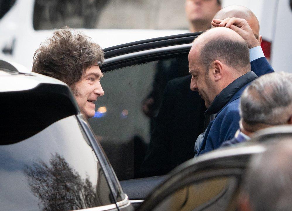 Javier Milei retoma la agenda oficial tras 9 diacuteas en la quinta de Olivos