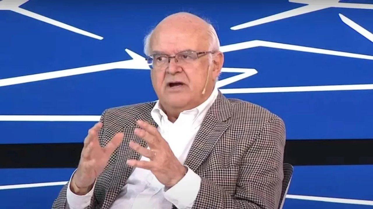 Un economista afirma que el modelo del Gobierno es ldquoinsosteniblerdquo