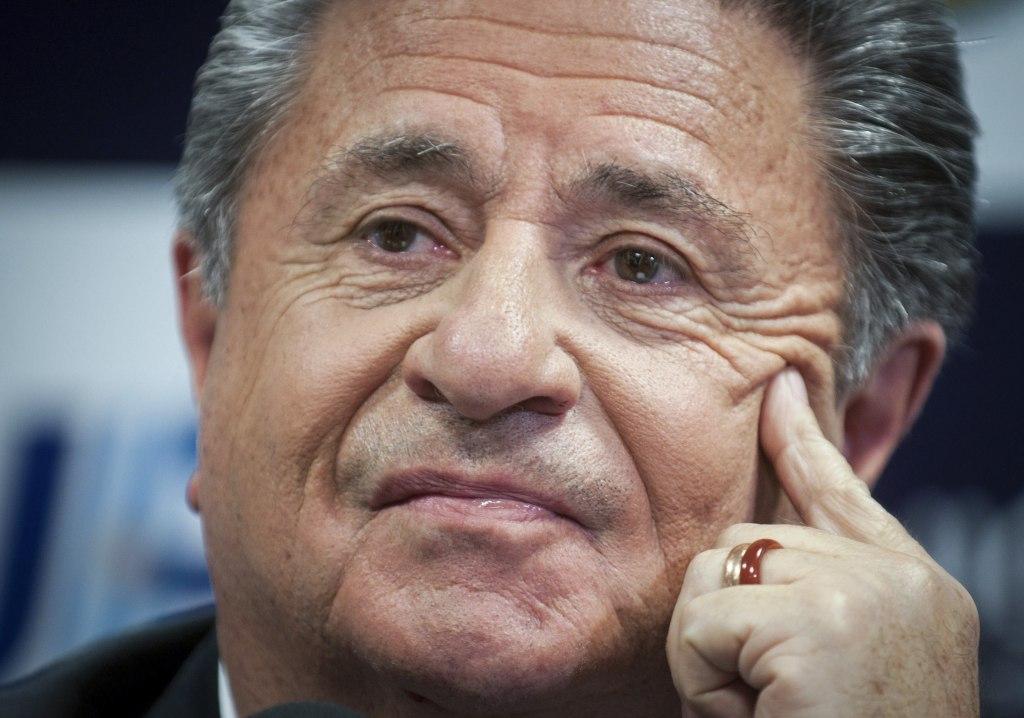 Duhalde criticoacute a Milei y al peronismo y dijo que Kicillof le gusta como candidato