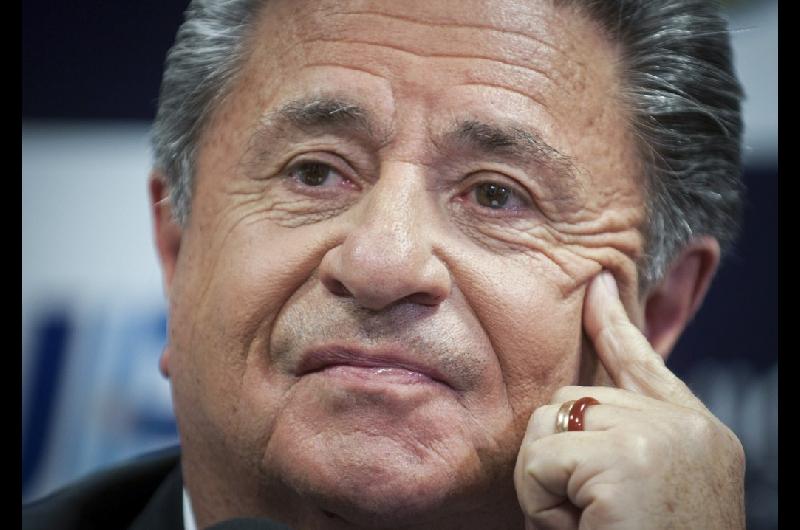Duhalde criticoacute a Milei y al peronismo y dijo que Kicillof le gusta como candidato