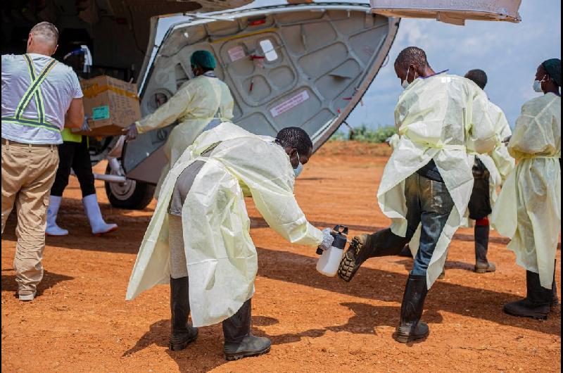 Brote de eacutebola en Congo se convierte en el maacutes mortiacutefero de la historia del paiacutes