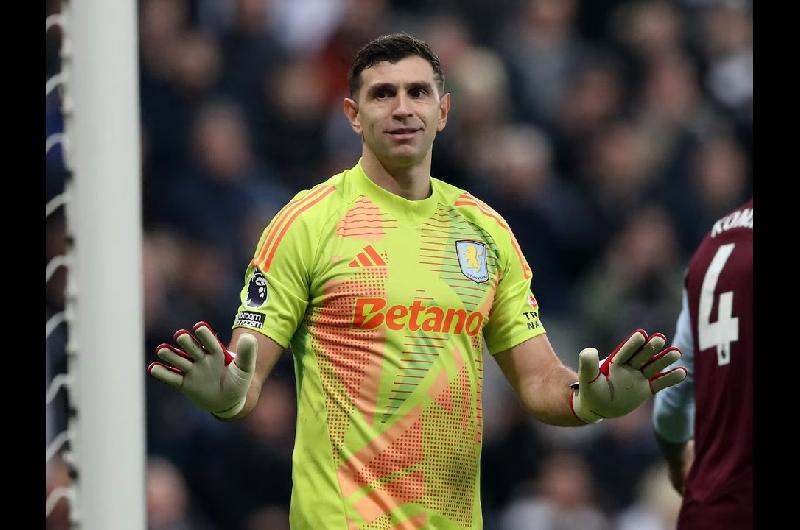 Aston Villa y Juventus habriacutean cerrado a otros arqueros- iquestqueacute seraacute del futuro del ldquoDiburdquo Martiacutenez