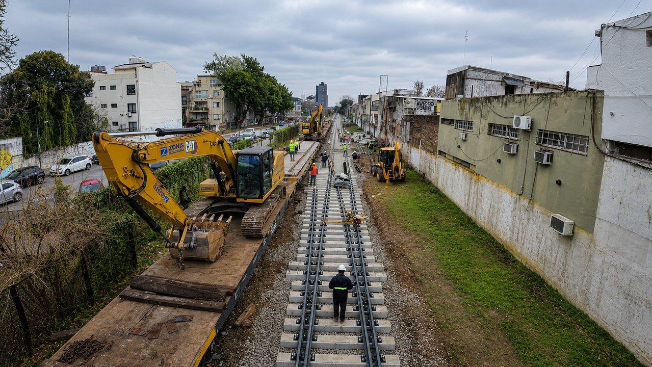 El Gobierno modificoacute el RIGI para incluir maacutes obras ferroviarias y proyectos tecnoloacutegicos