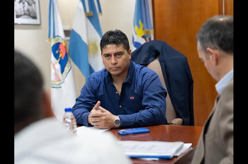Pagano vinculoacute giros a Santa Cruz con votos de legisladores de Vidal