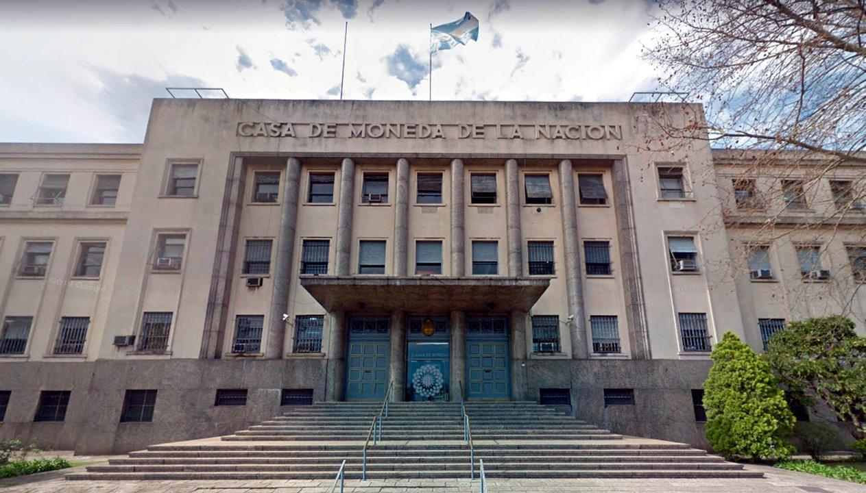 Economiacutea proyecta un superaacutevit de maacutes de 26800 millones para Casa de Moneda en 2026