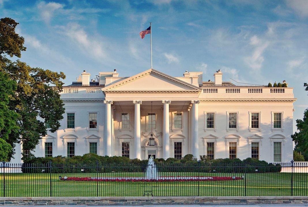 Estados Unidos y una deuda puacuteblica reacutecord- alcanzoacute los US40 billones