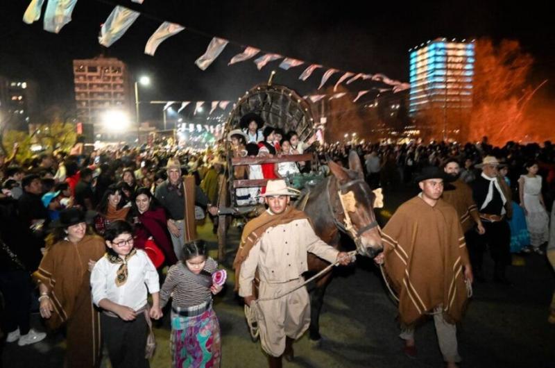 Hoy se realiza la tradicional Marcha Evocativa y quema simboacutelica de la ciudad
