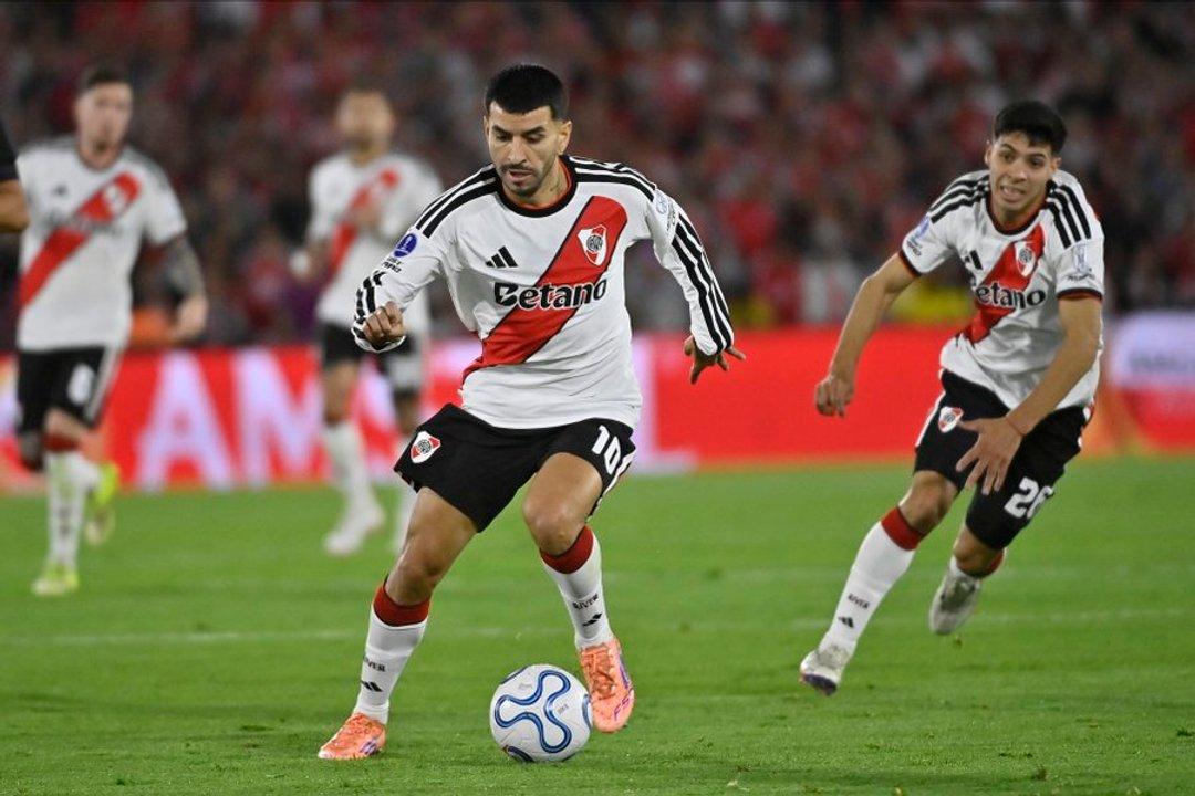 Torneo Clausura- River recibe a Veacutelez en un cruce de realidades opuestas