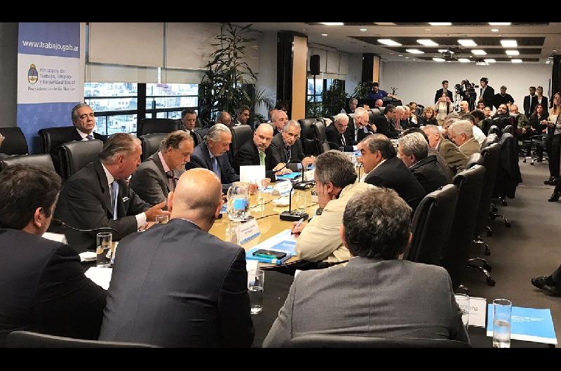 El Gobierno descarta presencialidad en la reunioacuten del Consejo del Salario