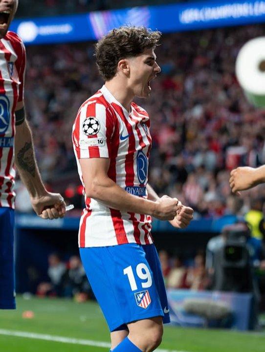 El Barcelona tomoacute una decisioacuten tajante en la novela Juliaacuten Aacutelvarez