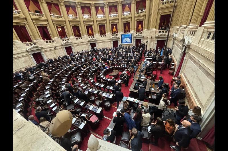 Con una amplia mayoriacutea el oficialismo logroacute aprobar el Tratado de Patentes en Diputados 