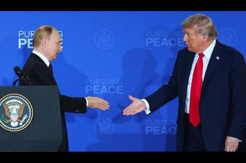 Trump asegura que Putin no atacaraacute territorio de la OTAN