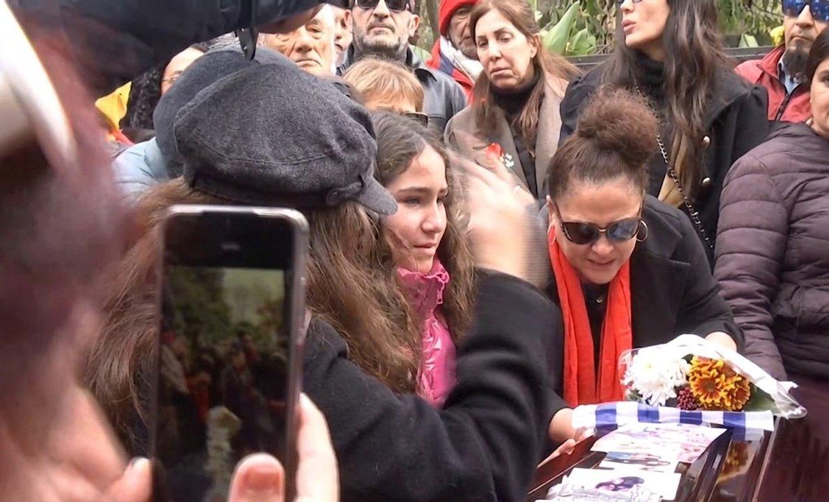 Con tambores y una nueva caravana- el entierro de Rubeacuten ldquoEl Negrordquo Rada