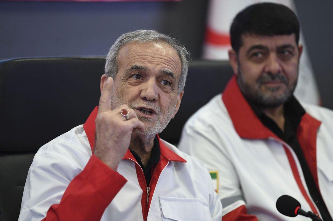 Presidente iraniacute sentildeala que memoraacutendum de entendimiento de paz con EEUU responde a intereses de Teheraacuten