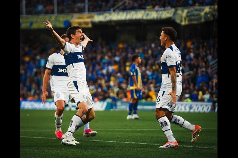 Gimnasia y Esgrima La Plata se lo ganoacute sobre el final a Rosario Central en el Torneo Clausura