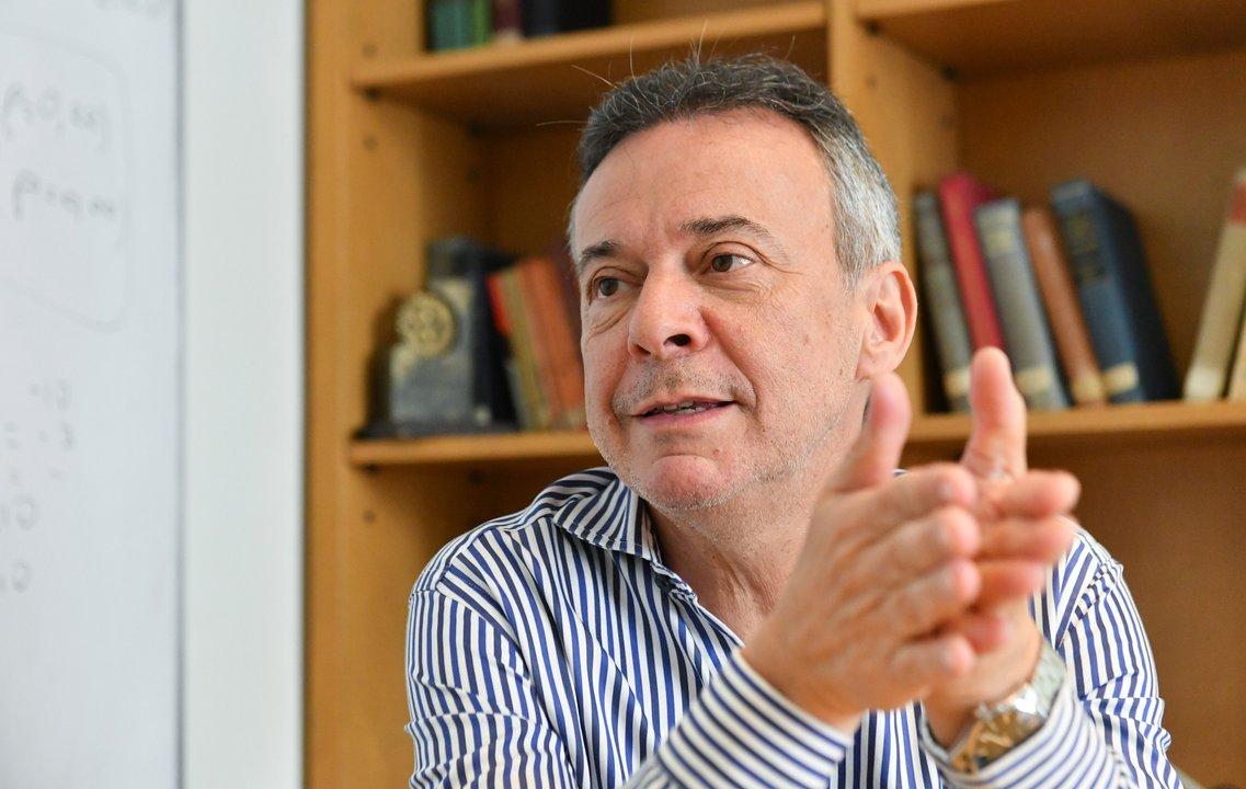 Daniel Artana- El Gobierno tiene que seguir comprando reservas aun cuando tenga que aceptar un tipo de cambio maacutes depreciado