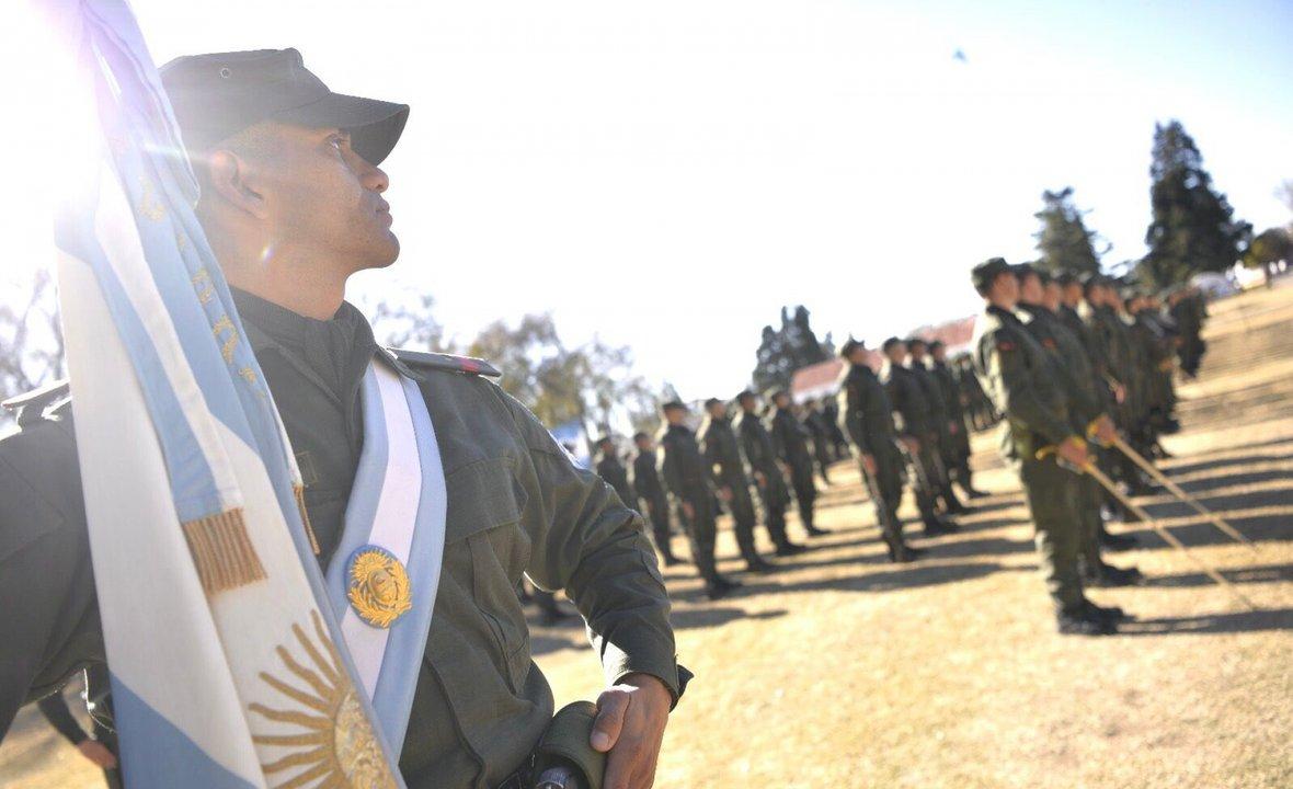 El Gobierno actualizoacute los salarios de las fuerzas federales desde septiembre