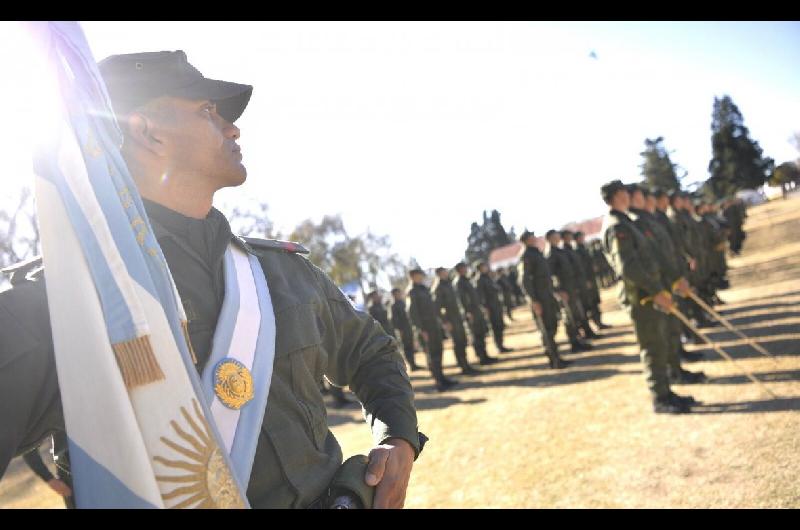 El Gobierno actualizoacute los salarios de las fuerzas federales desde septiembre
