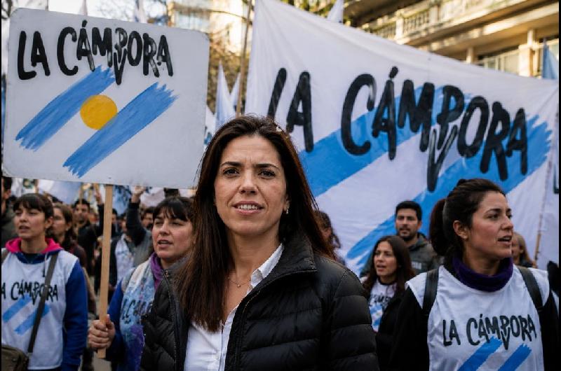Fondos de la UOM- la Justicia evaluacutea sumar a la investigacioacuten la compra del departamento vecino de Cristina Kirchner