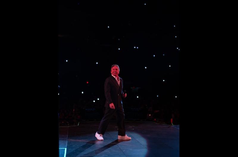 Ricardo Montaner arrasoacute en Miami y anuncioacute una nueva fecha para 2027