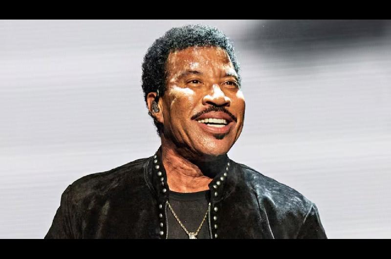 Lionel Richie estaacute internado en terapia intensiva- evoluciona favorablemente